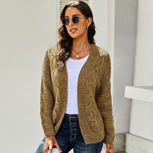 Loose-Fit Buttonless Cardigan Sweater